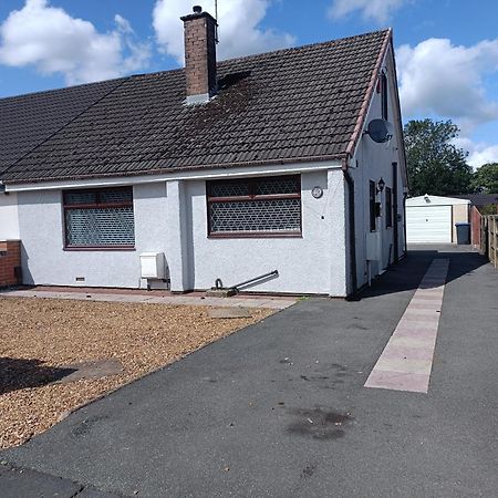 Alton Towers & Foxtail Barns & Oak Barns & Peak District Vila Wetleyrocks Exterior foto